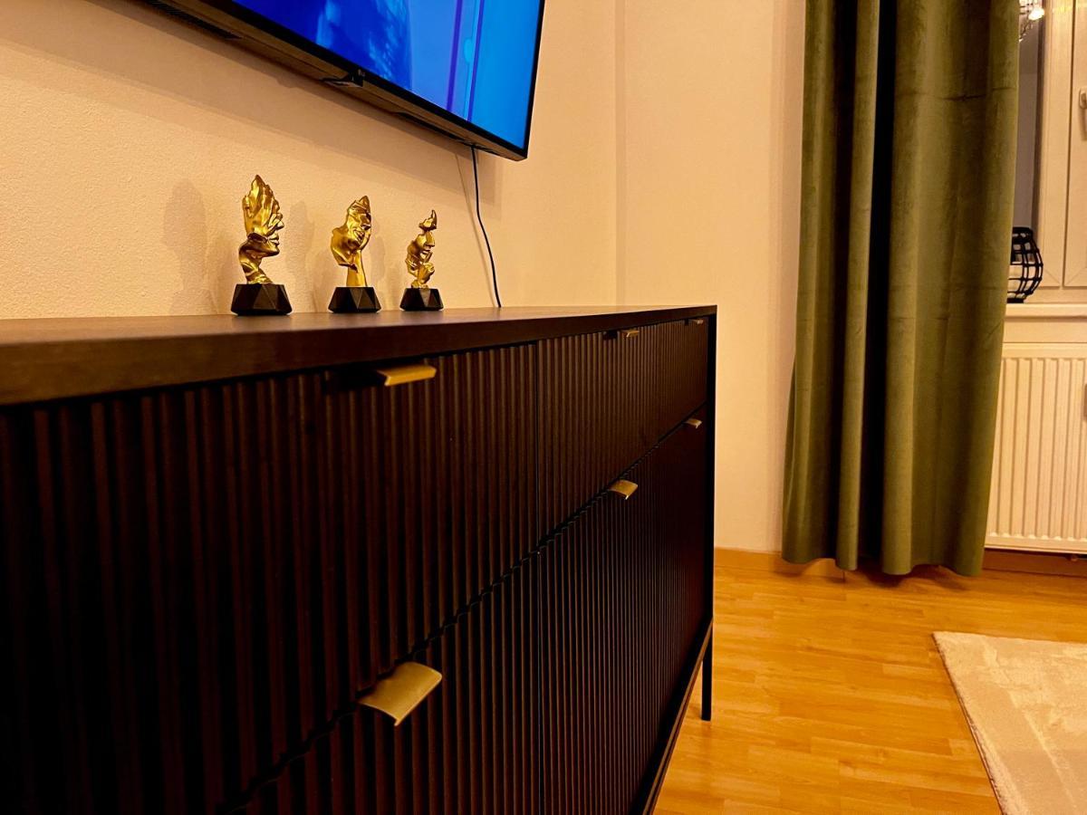 Comfy & Warm City Apartment - Self Check-In Graz Exterior foto