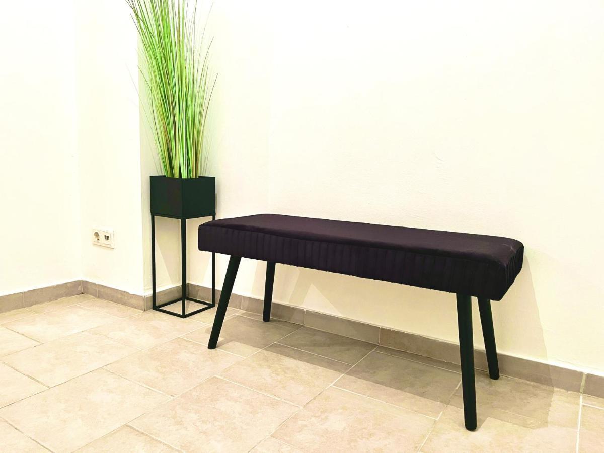 Comfy & Warm City Apartment - Self Check-In Graz Exterior foto